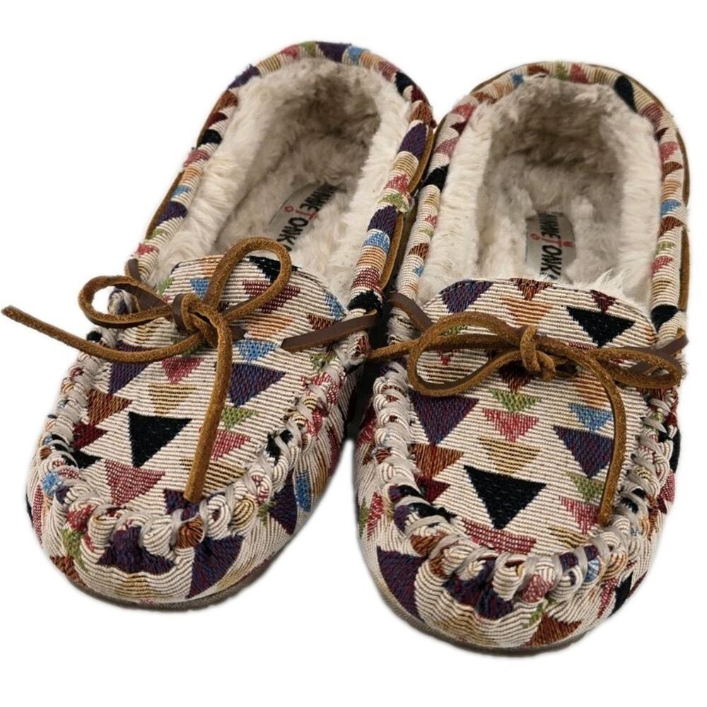 Minnetonka Lodge Trapper Faux Fur Lined Kaleidoscope Print Slippers 44341 Sz 7